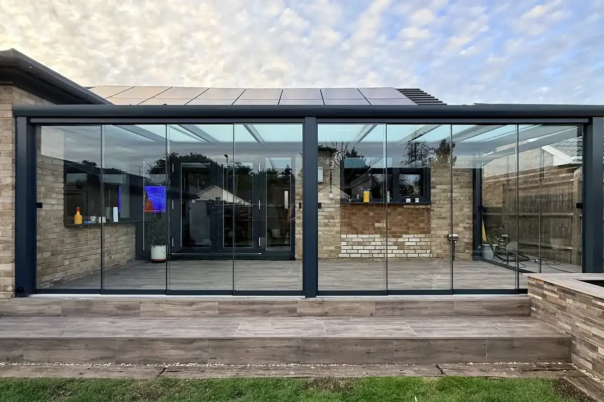 Glass room in Blackwater, Hampshire