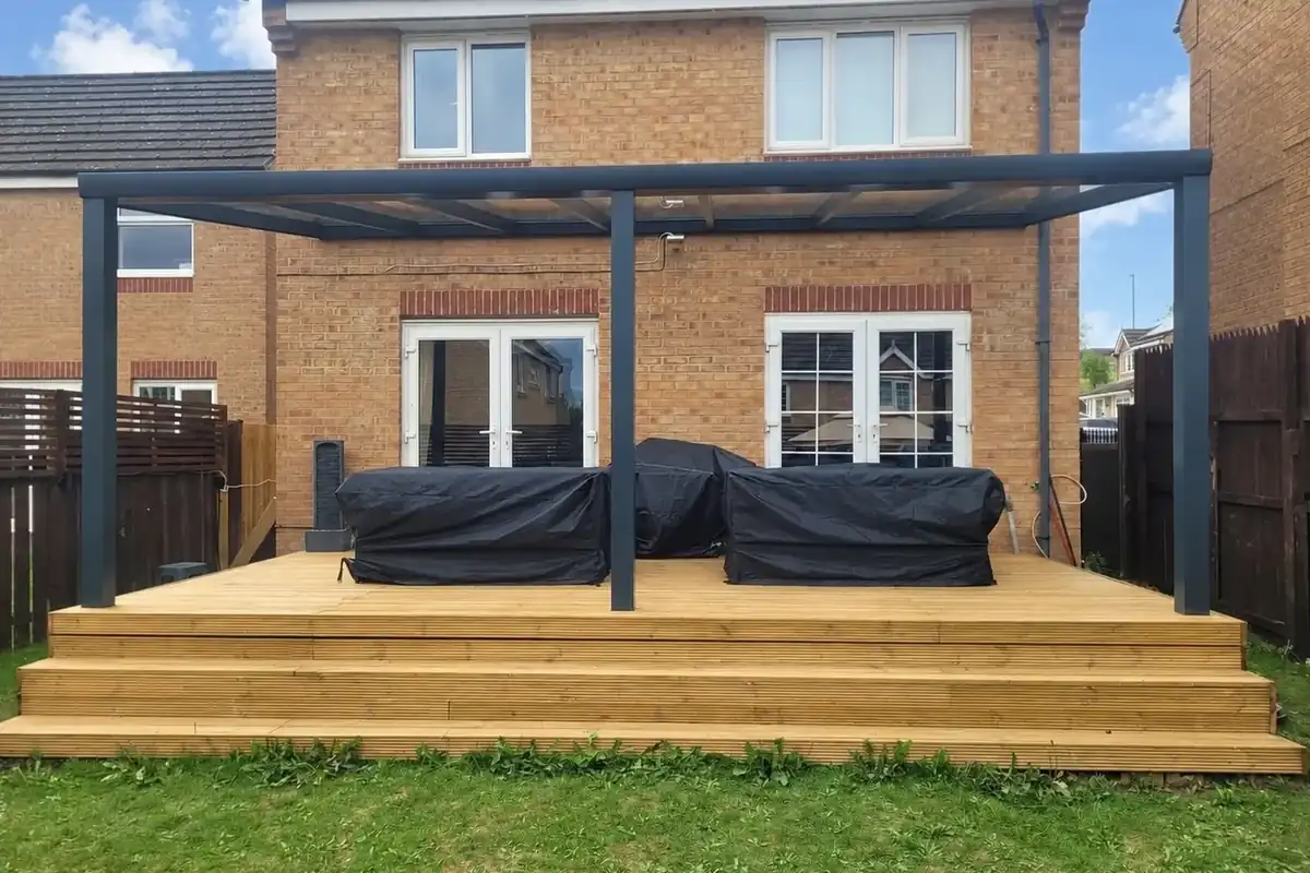 Glass veranda in Bradford, West Yorkshire