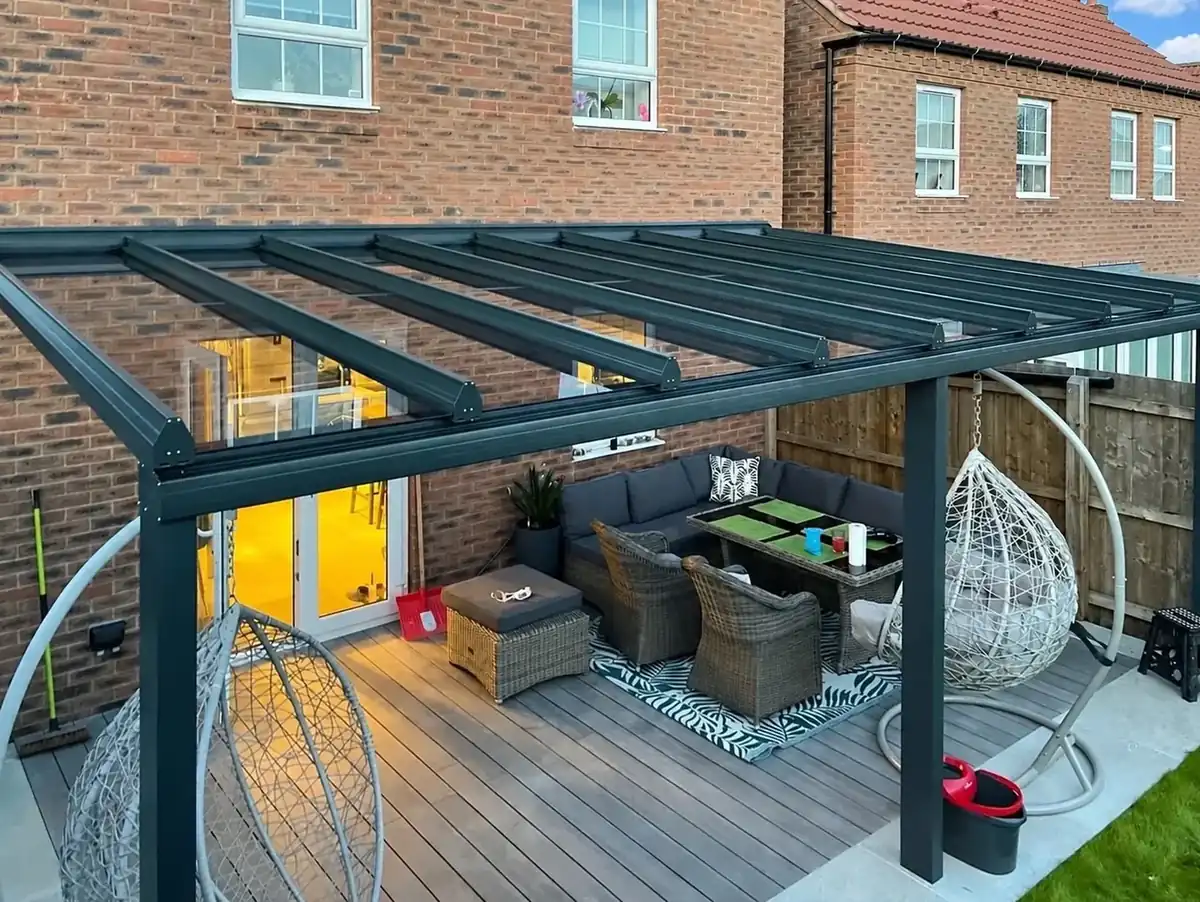Glass veranda in Rugby