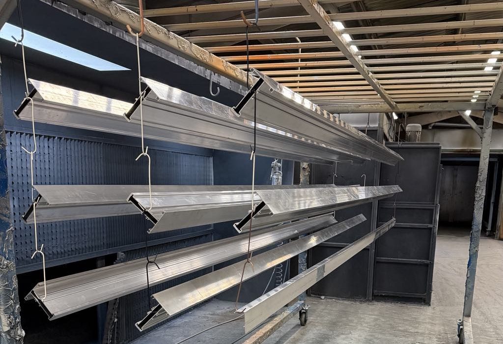 aluminium painting process