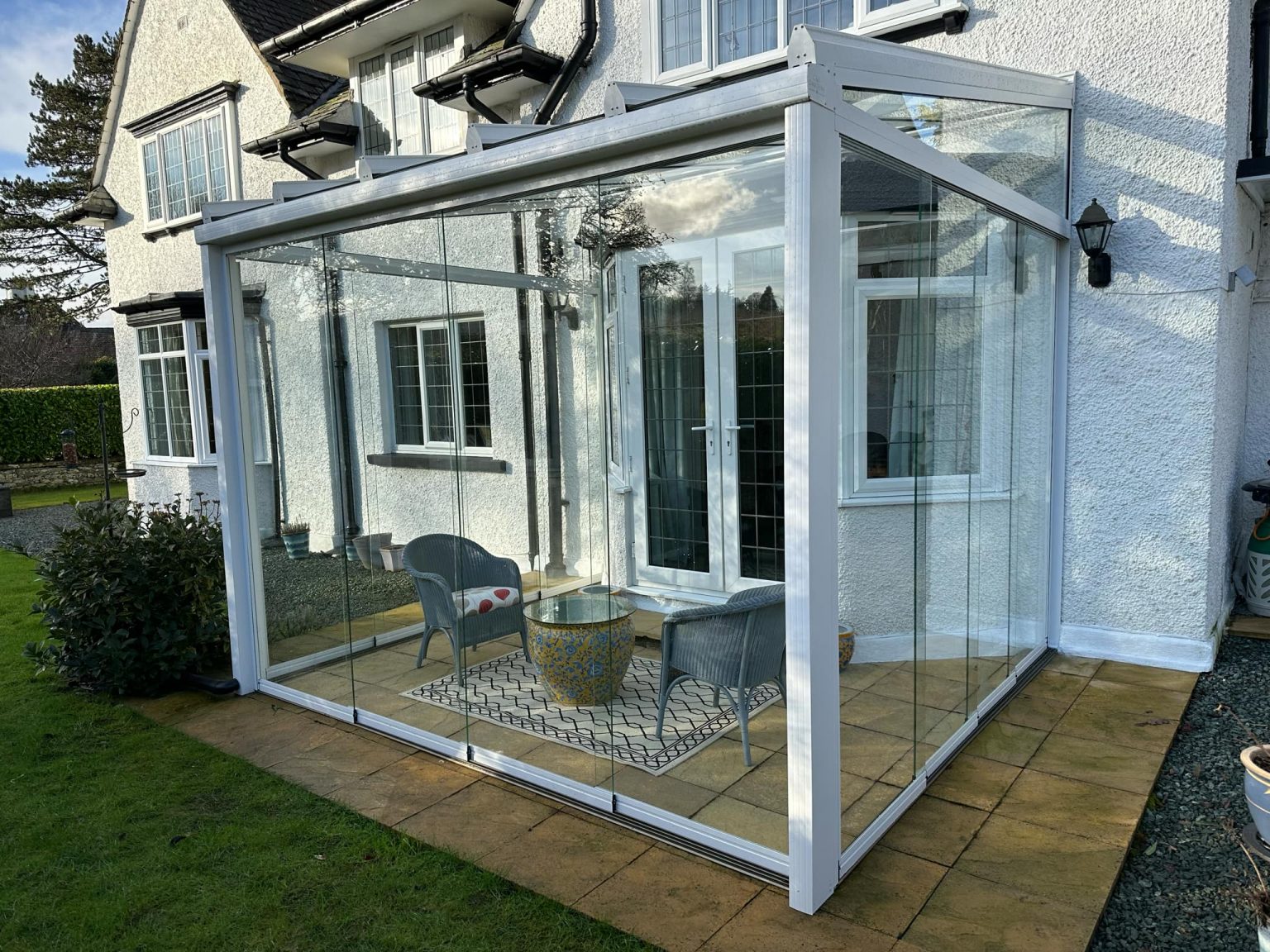 sun room white 3x3